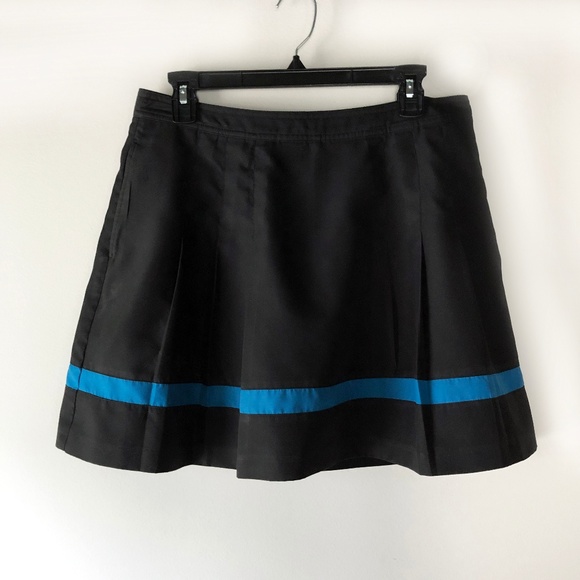 Izod Pants - Izod XFG Pleated Golf / Athletic Skort EUC